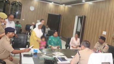 बिलारी: वरिष्ठ पुलिस अधीक्षक मुरादाबाद ने जनसुनवाई में आए फरियादियों की समस्याएं सुनीं