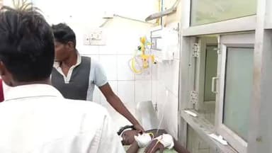 सीतापुर: ढोलाई कला इंटर कॉलेज हाई स्कूल में छात्र फेल होने के बाद खाया जहरीला पदार्थ, हालत बिगड़ी, अस्पताल में भर्ती