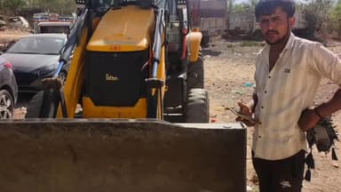 दलौदा: जिले में खनिज विभाग की अवैध उत्खनन के खिलाफ कार्रवाई, 2 पोकलेन, 2 जेसीबी और 7 ट्रैक्टर जब्त