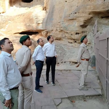 कलेक्टर श्री अजीत वसंत ने उदयपुर विकासखण्ड का किया दौरा
देवटिकरा में समूह जलप्रदाय योजना का अवलोकन कर निर्माण कार्य में ...