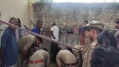 करछना: डेज मेडिकल तिराहे के समीप 67 वर्षीय वृद्ध ने लाइसेंसी बंदूक से खुद को मारी गोली, पुलिस जांच में जुटी