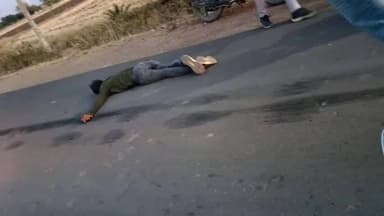 सीतामऊ: करजू आकोदडा मार्ग पर तेज रफ्तार डंपर ने टू व्हीलर को मारी टक्कर, राहुल घायल