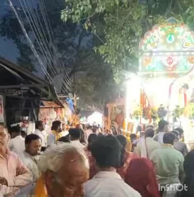 कासगंज: सोरों में गंगा सप्तमी पर उमड़ा आस्था का जनसैलाब, झांकियों के साथ निकाली गई भव्य शोभायात्रा