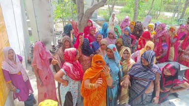 कोल: मडराक बिजलीघर का महिलाओं ने किया घेराव, स्मार्ट मीटर का किया विरोध