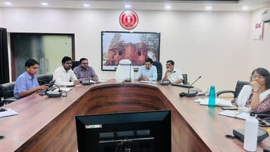 जनगणना 2027 के तहत 30 अप्रैल तक स्व-गणना का अवसर, हर परिवार को ऑनलाइन पंजीयन पर मिलेगी यूनिक आईडी।
कलेक्ट्रेट में अधिका...