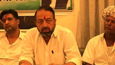 भीम में विधायक और बेटे पर गंभीर आरोपों से मचा हड़कंप #bhimnews #bhimdeogarhnews #bhimmla #jaivardhannews
#rajsamand
...