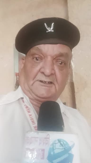 जिला कलेकटर सूची कारवाही करेक्षकिसानो को टरेशानसरकारी काम मै लापरवाही जिससे सरकारी नूकशान कारवाही करना सरकार किसान हित