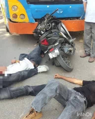 खुंडियां: सलिहार खुंडियां में बस और स्कूटी की टक्कर, एक व्यक्ति की हालत गंभीर