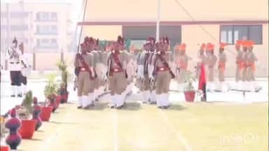 गौरीगंज: नवीन पुलिस लाइन गौरीगंज में नव आरक्षियों का फुल ड्रेस रिहर्सल आयोजित किया गया