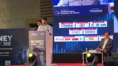 MONEY ALPHA 360 SUMMIT IN GREATER NOIDA
#MoneyAlpha360 #LiveSummit #GrandInauguration #NandGopalGupta #BusinessLeaders...