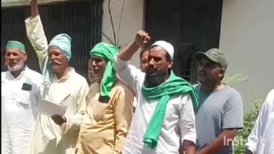 संभल: भारतीय किसान यूनियन के कार्यकर्ताओं ने बिजली घर के अधिशासी अभियंता को बिजली समस्याओं को लेकर दिया ज्ञापन