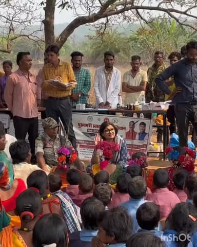 नारायणपुर: कलेक्टर नम्रता जैन नारायणपुर के सुदूर क्षेत्र आलबेड़ा पहुंची, ग्रामीणों ने किया शानदार स्वागत