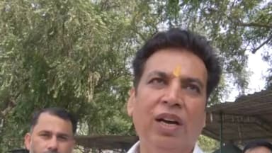 रोहिणी: दिल्ली में IRS अधिकारी की बेटी की हत्या पर गरमाई सियासत, कांग्रेस ने कानून-व्यवस्था पर बोला हमला