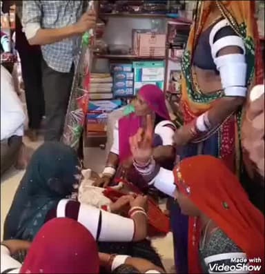 जालौर: जालौर में शादियों के सीजन के चलते बाजार में बढ़ी रौनक