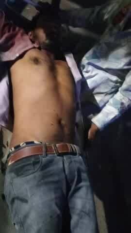 सहसपुर लोहारा: ग्राम सिंगारपुर में दो बाइकों के बीच हुई जबरदस्त टक्कर, दोनों बाइक सवार घायल होकर अस्पताल में भर्ती