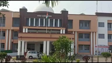 रतलाम: भीषण गर्मी के कारण कक्षा 5वीं तक के विद्यार्थियों के लिए अवकाश घोषित