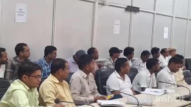 कलेक्टर के सख्त निर्देश: ड्रेस और पुस्तक खरीद में बाध्यता नहीं, फीस बकाया होने पर भी दस्तावेज जारी करें