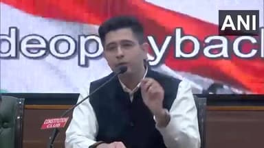 AAP में बड़ी टूट, तीनों राज्यसभा सांसद ज्वाइन करेंगे BJP, राघव चड्ढा बोले- दो तिहाई सांसदों के साथ विलय
#AamAdmiParty #...