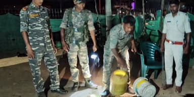 पुलिस का ताबड़तोड़ छापा, महुआ शराब का काला खेल उजागर!
#ChiniyaPolice #ActionMode #IllegalLiquor #JharkhandNews #breaking...