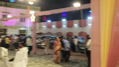 इंजिनियर साहब की साड़ी मे जिले के बड़े बड़े दिग्गज सम्मलित हुए