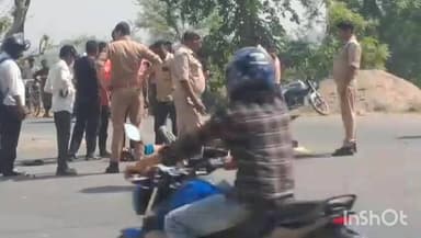 बिसौली: बिसौली कोतवाली क्षेत्र के गंगा एक्सप्रेसवे अंडरपास के करीब पिकअप की टक्कर से बाइक सवार युवक की मौत