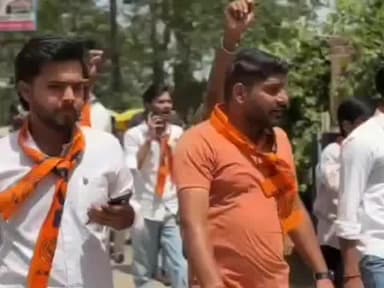 हसनपुर: झमन लाल डिग्री कॉलेज पर अवैध वसूली का आरोप, अखिल भारतीय विद्यार्थी परिषद ने किया प्रदर्शन