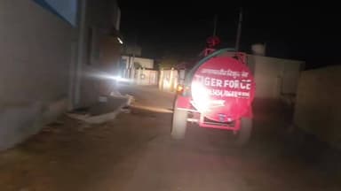 #लूणकरणसर: पाबूजी मंदिर के पास बाड़े में लगी भीषण आग, टाइगर फोर्स ने समय रहते पाया काबू