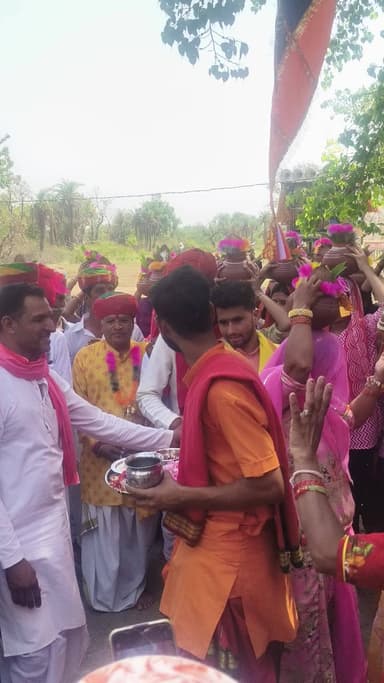 श्री सप्त दिवसीय विष्णु महायज्ञ श्री भैरवनाथ मंदिर उद्यापन कलश प्रतिष्ठा स्थान श्री देवनारायण भगवान बिल्लीकादेवरादुगार