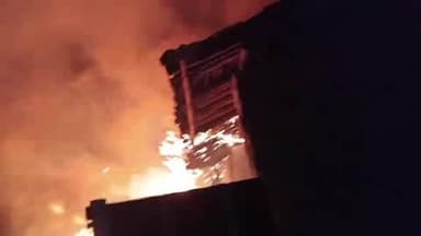 सनहा पुबारी टोल में आग लगा दी गई थी रात में वार्ड नंबर 5 में