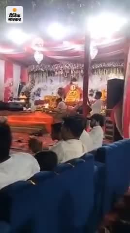 बाराबंकी के जनपद के अंतर्गत पूरे दलाई हो रहा भागवत का आयोजन बाराबंकी से अब्दुल हयात के खास खबर 8577058327
###