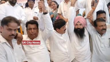 #सितारगंज #एक_साथ नज़र #आये कोंग्रेसी।
N पाल=N पाल #एक_साथ