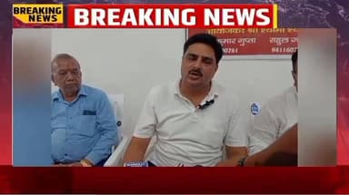 #बरेली में 28 अप्रैल से श्रीमद् भागवत कथा, 108 कलशों से निकलेगी भव्य यात्रा
श्री #हरि मंदिर में प्रेस वार्ता, रोज शाम 5...