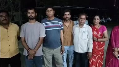 नीमच नगर: नीमच: बालिकाओं से छेड़छाड़ करने वाला अधेड़ गिरफ्तार, स्थानीय लोगों ने पकड़ा