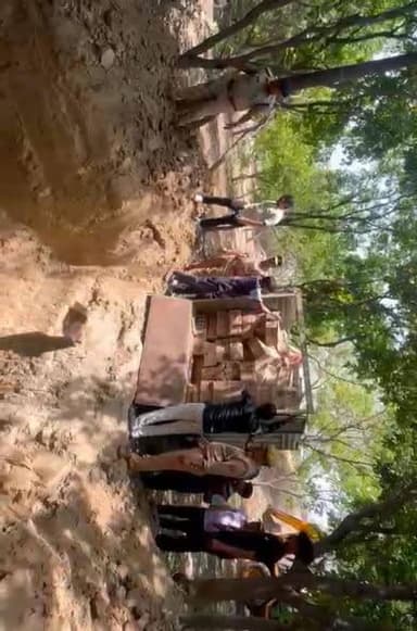 *पुलिस कमिश्नरेट गौतमबुद्धनगर*
🟥🟦🟥🟦
*थाना सेक्टर-142 पुलिस द्वारा माननीय न्यायालय के आदेशानुसार आबकारी अधिनियम के 64 अभ...