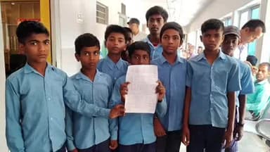 शेखपुरा: एकसारी बीघा गांव के बच्चों ने डीएम से लगाई गुहार, विद्यालय के नए भवन निर्माण की मांग की