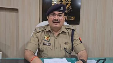 #gorakhpurpolice
➡️#PsGola क्षेत्रान्तर्गत स्थित ज्वेलरी शॉप पर हुयी टप्पेबाजी के संबंध में के संबंध में #spsouthgkp द्...