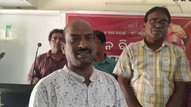 ରାୟଗଡା: ଗୁଡାରି ବିଜ୍ଞାନ ସ୍ନାତକ ମହାବିଦ୍ୟାଳୟରେ ଉତ୍କଳ ଗୌରବ ମଧୁସୂଦନ ଦାସଙ୍କ ଜନ୍ମ ଜୟନ୍ତୀ ପାଳନ ଅବସରରେ ଅଧକ୍ଷଙ୍କ ପ୍ରତିକ୍ରିୟା