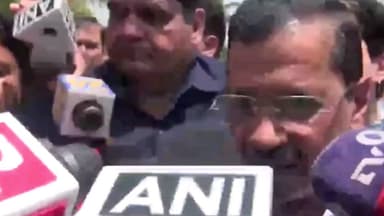 पार्लियामेंट स्ट्रीट: AAP के राष्ट्रीय संयोजक अरविंद केजरीवाल ने सत्याग्रह करने की वजह पर मीडिया से बात की