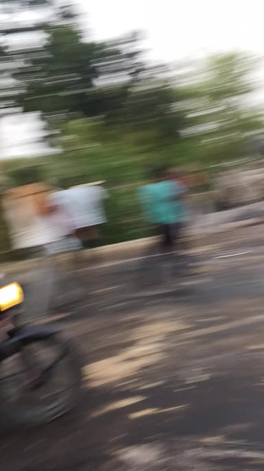 बहुत हि दुखद. घटना सूची ने आज फिर एक्सीडेंट हुआ जिसमे तिन ट्रक आपस मे टकरा गयी