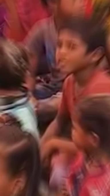 गडचिरोली पोलीस दलाच्या पुढाकारातून हेडरी उपविभागातील अतिदुर्गम मौजा तुमरकोठी येथे महाराष्ट्र राज्य विद्युत मंडळाच्या सहक...