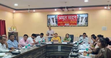 जिला पंचायत की सामान्य सभा में विकास और सुशासन पर मंथन 💼📊
जिला मुख्यालय में आयोजित बैठक में विकास, बजट और जनहितकारी योज...