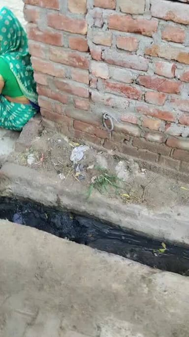 jila ETA tahsil Aliganj gram mihuta