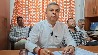 मंदिर कमेटी पर भ्रष्टाचार के आरोप, दान पेटी के हिसाब पर उठे सवाल
#devbhoomilivehp #everyonehighlightsfollowers #nonfollo...