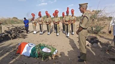 #लाठी #jaisalmer BSF के सेवानिवृत्त हेड कांस्टेबल रुपसिंह रावलोत का निधन:पैतृक गांव जावध नई में सैन्य सम्मान के साथ अंति...