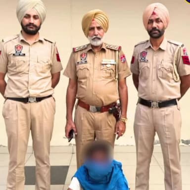ਮੋਗਾ: ਮੋਗਾ ਪੁਲਿਸ ਵੱਲੋਂ ਚਲਾਈ ਜਾ ਰਹੀ ਵਿਸ਼ੇਸ਼ ਮੁਹਿੰਮ ਦੌਰਾਨ ਤੁਰੰਤ ਕਾਰਵਾਈ ਦੇ ਨਾਲ 01 ਘੋਸ਼ਿਤ ਅਪਰਾਧੀ ਨੂੰ ਸਫਲਤਾਪੂਰਵਕ ਗਿ੍ਫਤਾਰ ਕੀਤਾ