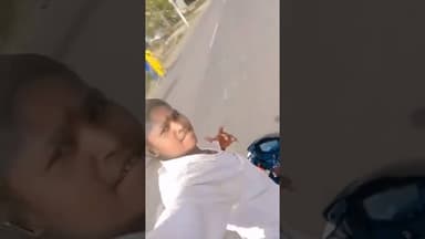 छोटी राइडर की रंगबाजी'पड़ी महंगी!पुलिस ने घर पहुँचकर सिखाया सबकभारी जुर्माना! #ViralStunt #RoadSafety