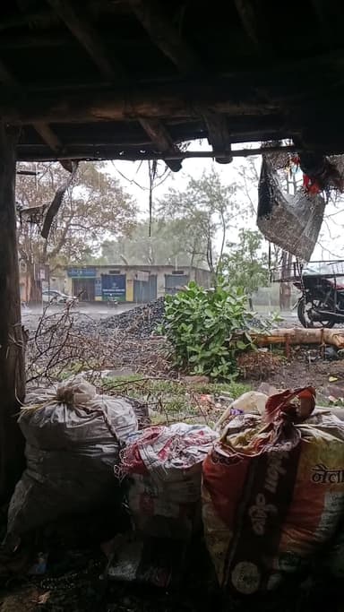 Raisen jila Chilli sailari khurd din Shaniwar Bhari bharkam barish
silari kurd