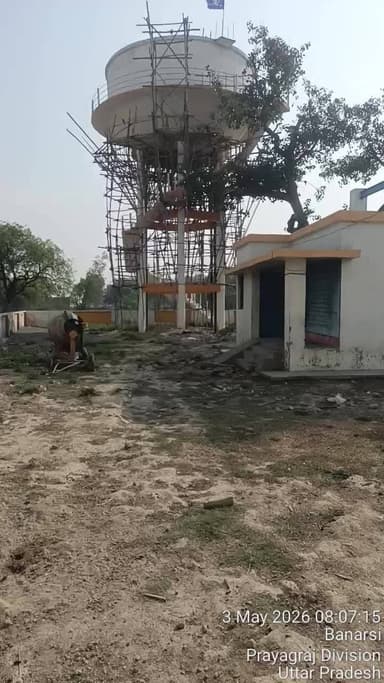 ग्राम बनारसी मे बंद पड़ा चार साल से पानी टंकी का काम लोग पानी के लिए हैं परेशान #नल जल योजना फेल