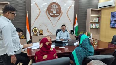 सेवा-संवाद-समाधान अनुश्रवण प्रणाली के तहत जिलाधिकारी आनंद शर्मा ने आमजनों की समस्याएं सुनीं।
#MadhubaniFirst https://t.c...