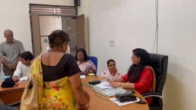 ⏩कलेक्टर श्रीमती नीतू माथुर ने जनसुनवाई कक्ष में आवेदकों की समस्या सुन संबंधित अधिकारियों को त्वरित निराकरण के निर्देश द...